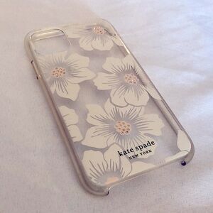 Kate Spade New York Apple iPhone 11/XR protective case. Hollyhock Floral.